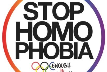 Logo der Demo mit der Aufschrift: Stop Homophobia und olympischen Ringen
