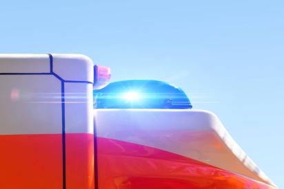 Rettungswagen mit Blaulicht